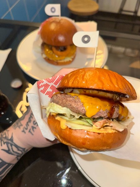 Burger Records, бургерная — обзор @apkaev_food